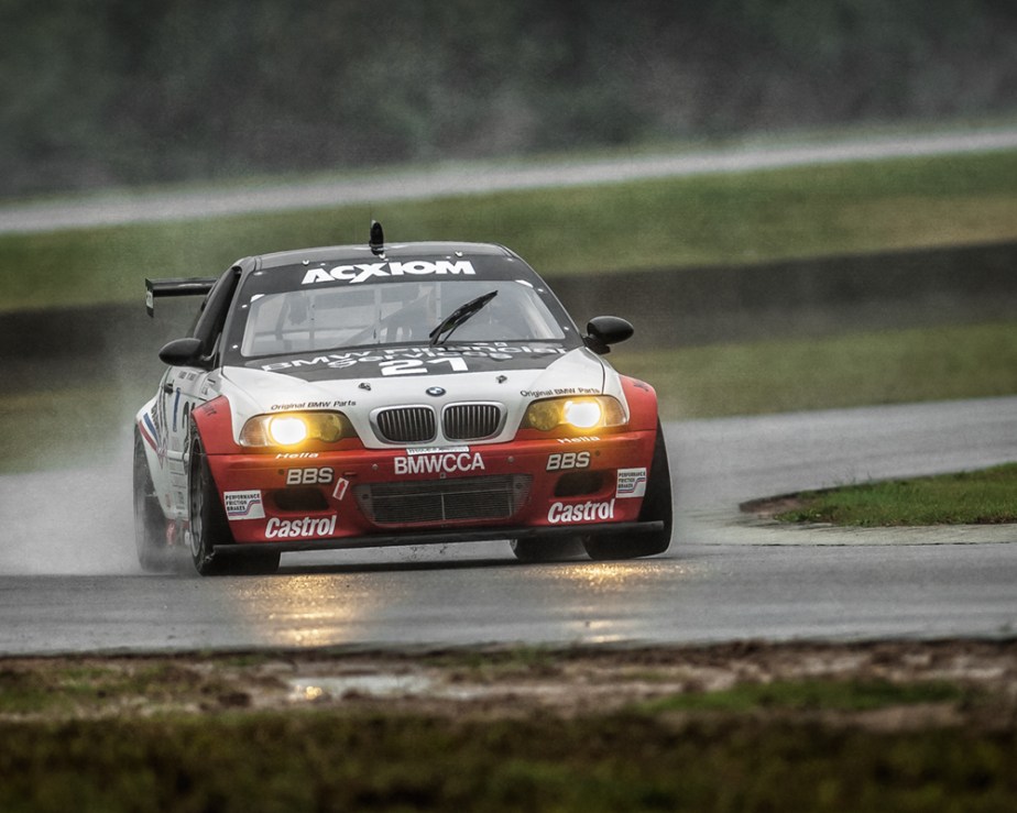 bmw_rain_vir