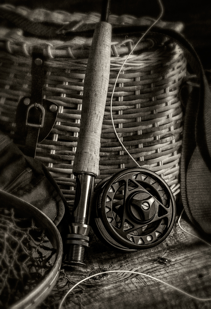 fly rod_reel_bw_02
