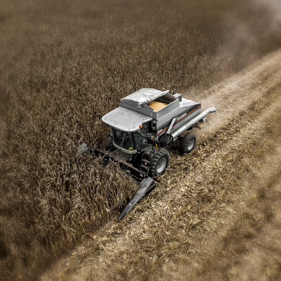 beeson combine_corn_2017_13.jpg